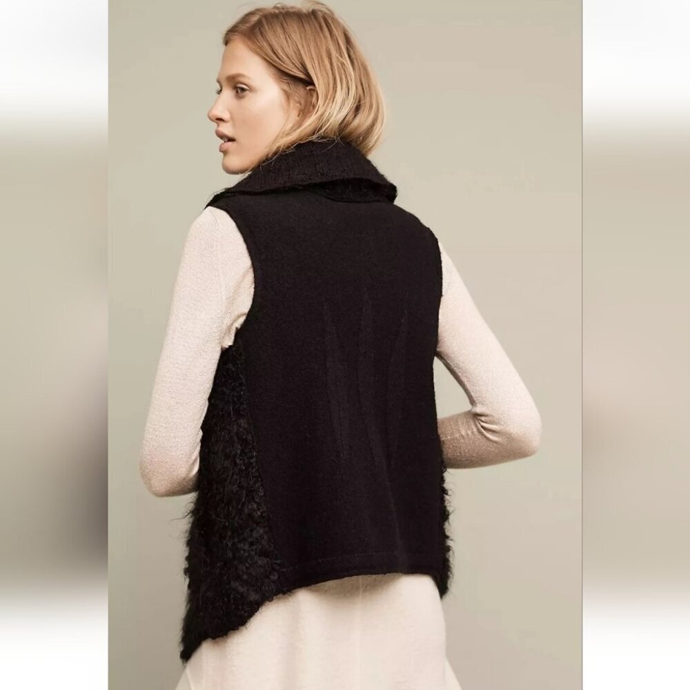 ANTHRO | SLEEPING ON SNOW Tavan Black Vest Cardigan Sweater Fuzzy Shag Sz Medium - Picture 2 of 9